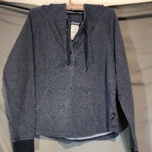 Patagonia Navy Hooded Pullover